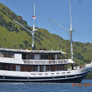 Luxury Phinisi